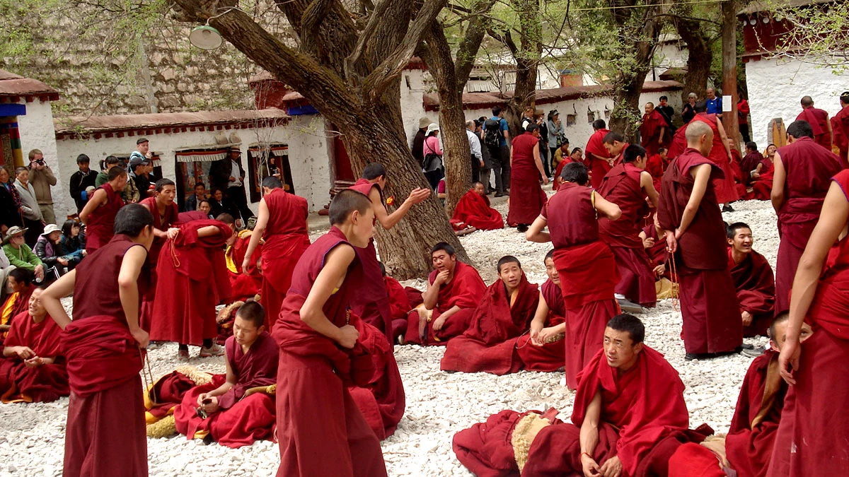 Kathmandu Tibet Everest Base Camp Tour 14 Days