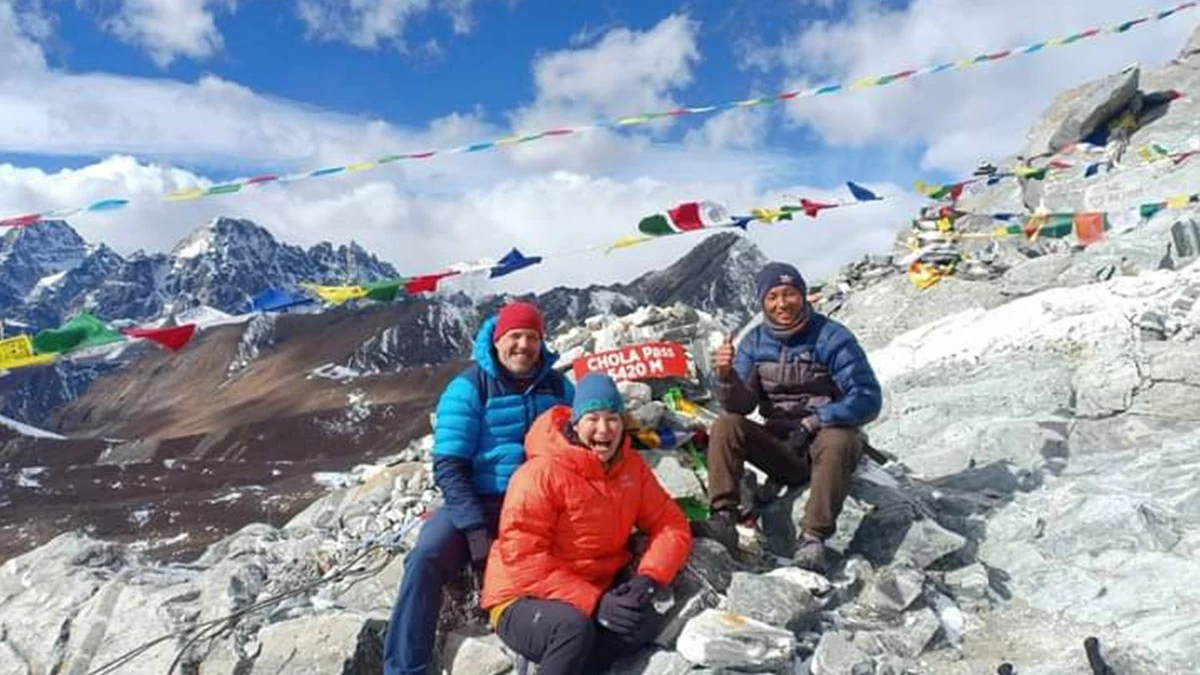 Everest Base Camp Trek via Cho La Pass and Gokyo Lakes - 21 Days